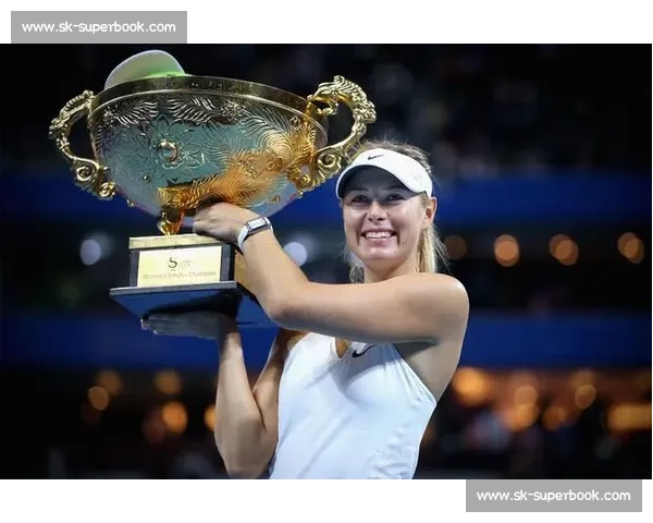 巅峰对决回顾莎拉波娃与阿扎伦卡经典较量网坛时代全解析