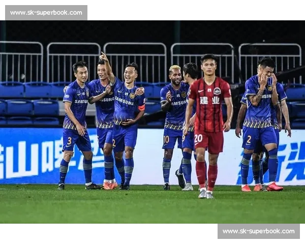 八一对阵上海激战再起老牌劲旅与新势力正面对决赛场风云之夜