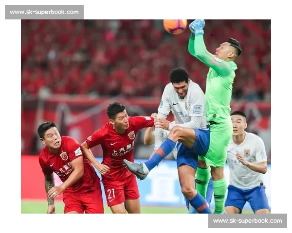 山东鲁能对阵上海上港直播焦点战解析与赛前看点全汇总球迷必看精彩